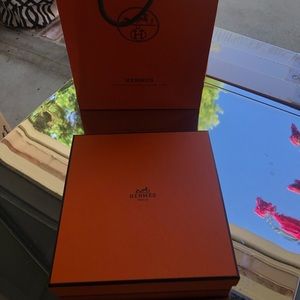 Hermès belt box and bag